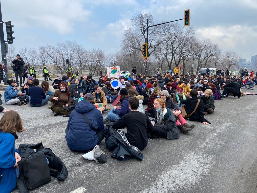 Climate-sit-in