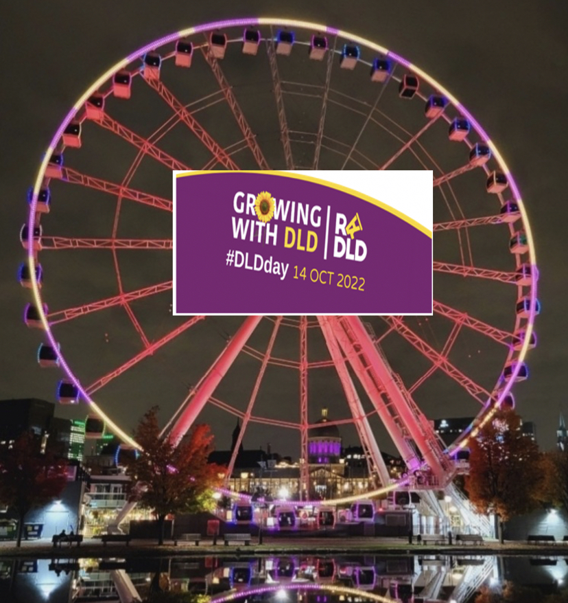 la Grande Roue de Montréal in purple