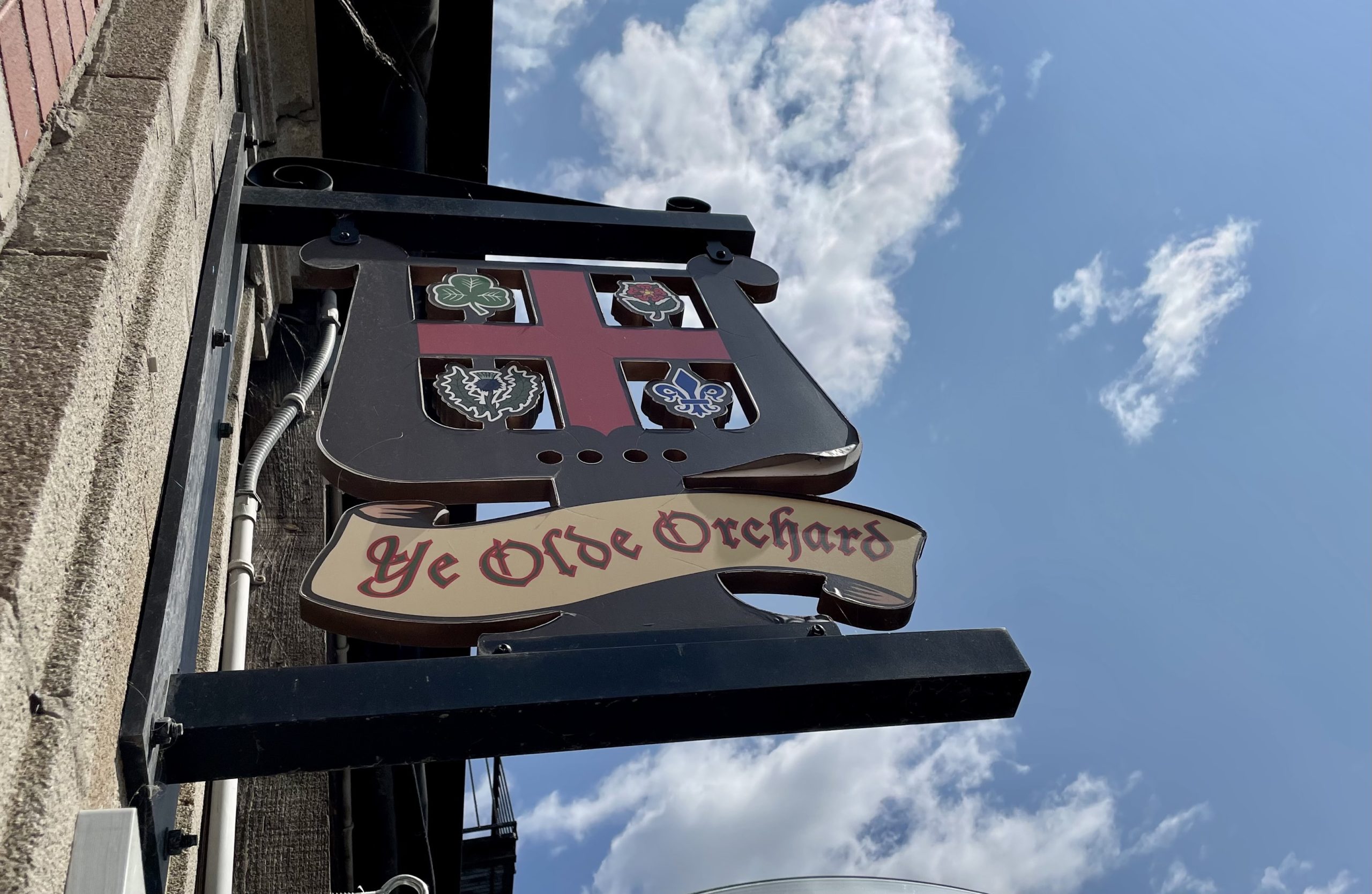 Ye Old Orchard Pub Montreal NDG