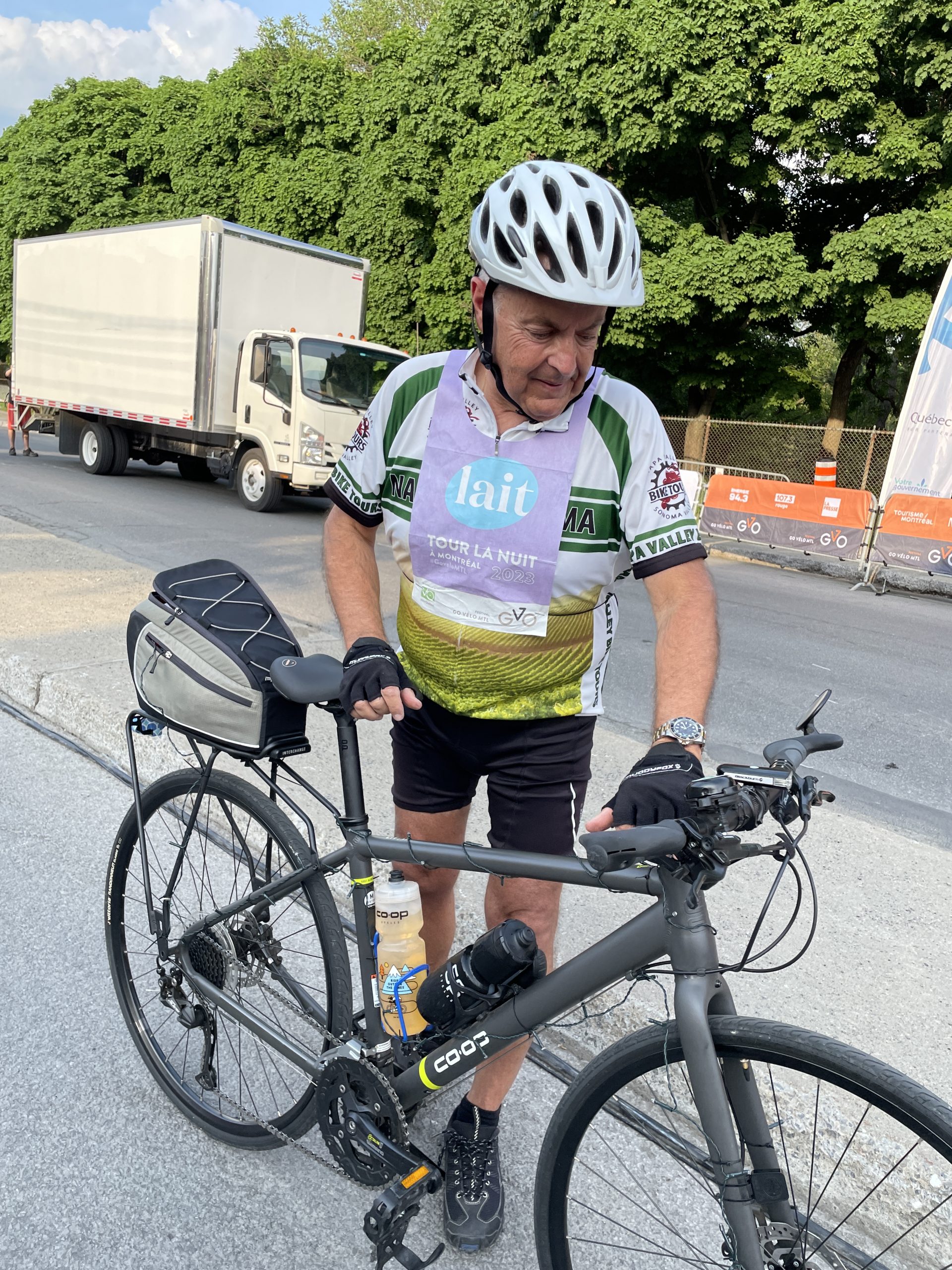 Ron Scardacchi has taken part in 7 Tour La Nuit’s driving all the way from Connecticut, USA