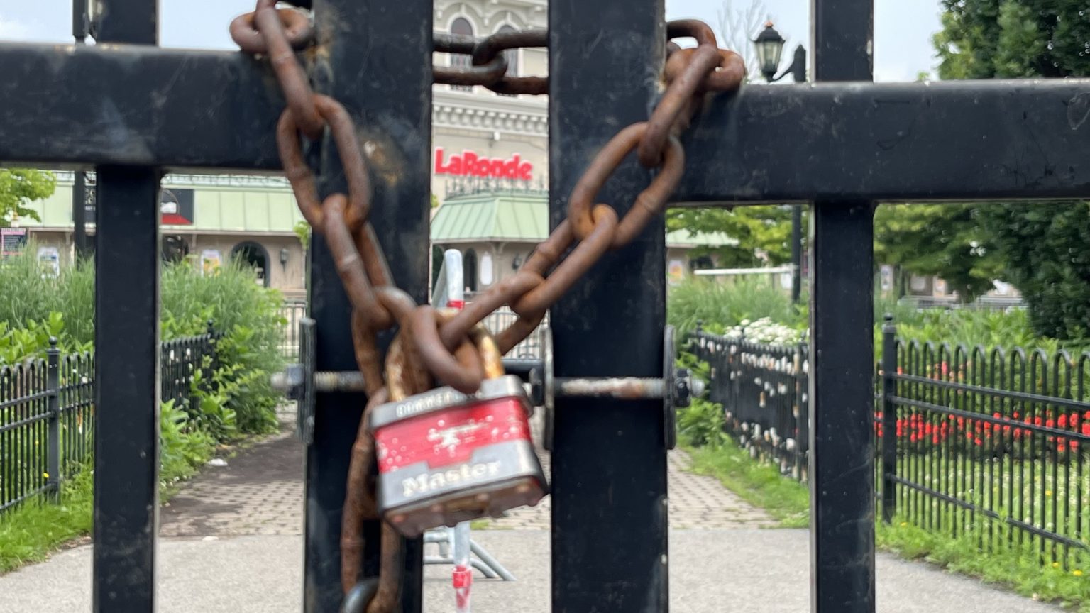 La Ronde reopens after power outage
