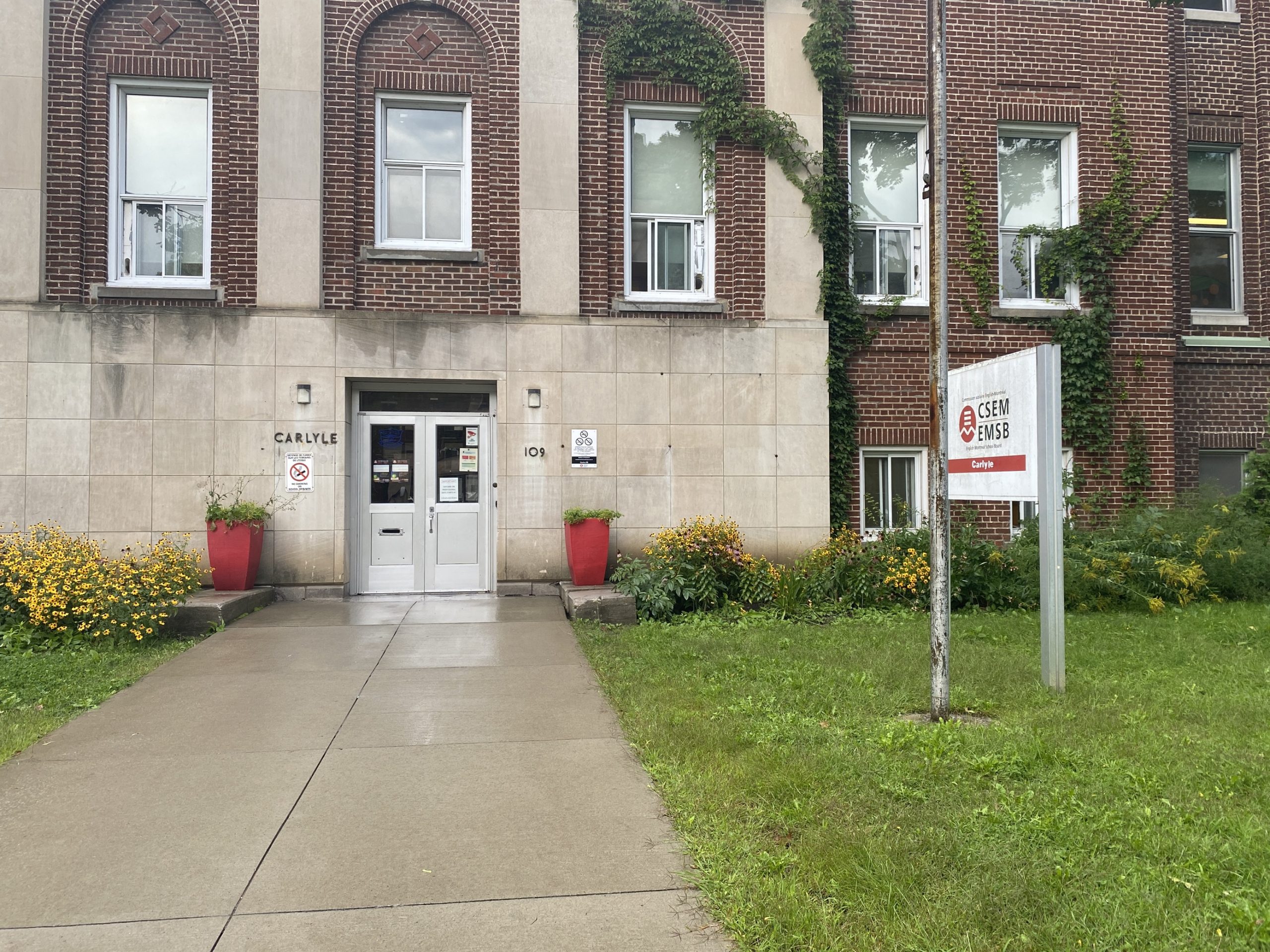 Carlyle Elementary School TMR English Junta Escolar de Montreal Regreso a clases 30 de agosto de 2023