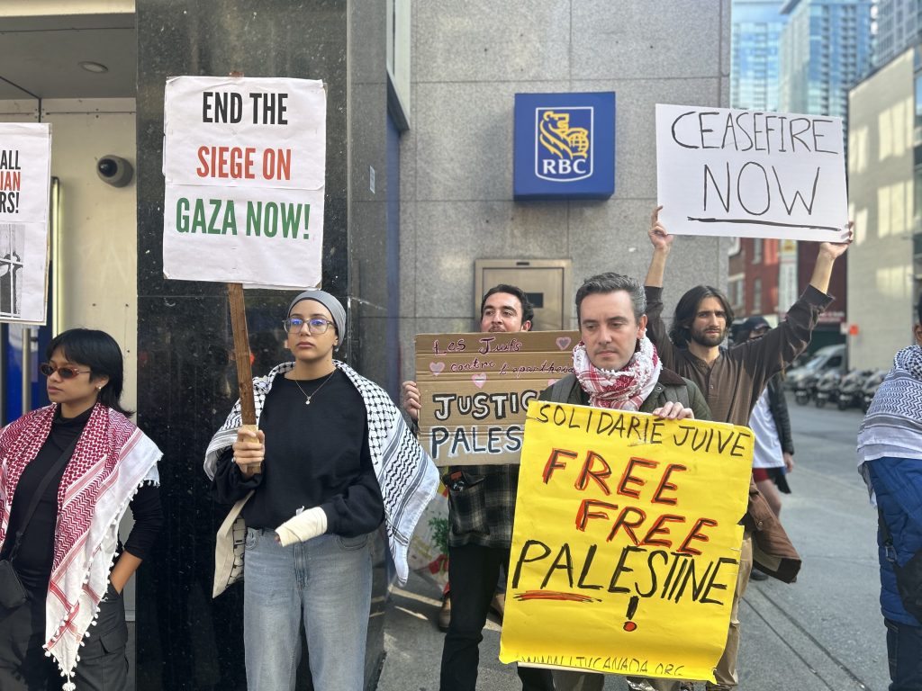 Pro-Palestinian Protest in front of U.S. Consulate in Montreal