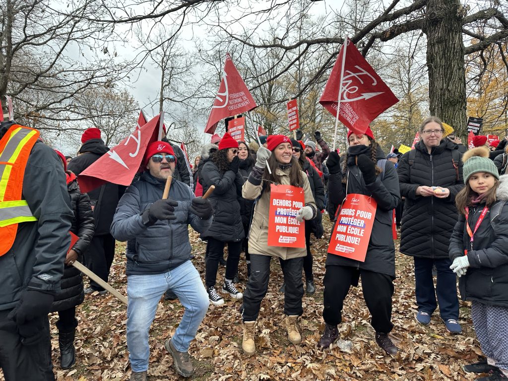 FAE teachers union strike in Montreal Nov. 23, 2023. (Alyssia Rubertucci/CityNews Image)