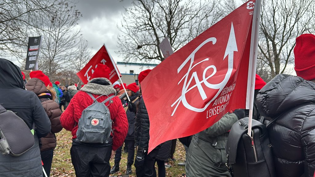 FAE teachers union strike in Montreal Nov. 23, 2023. (Alyssia Rubertucci/CityNews Image)