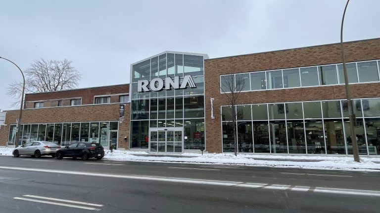A Rona Store Is Seen On Beaubien Street In Montreal On Jan. 24 2024. Martin Daigle CityNews Image 2 768x432 