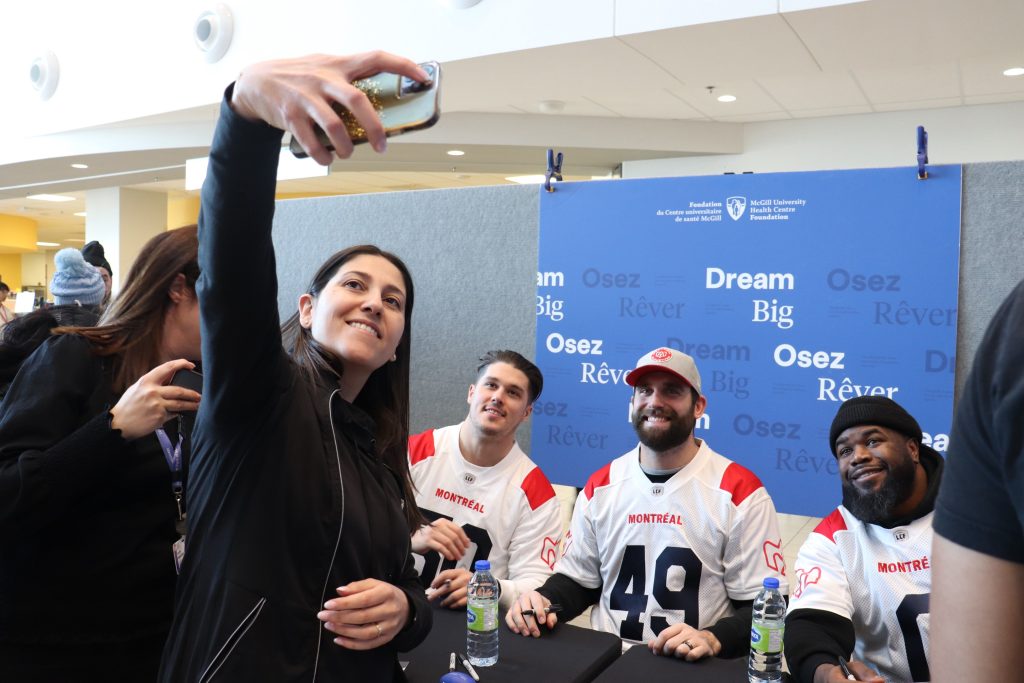Montreal Alouettes bring Grey Cup to MUHC