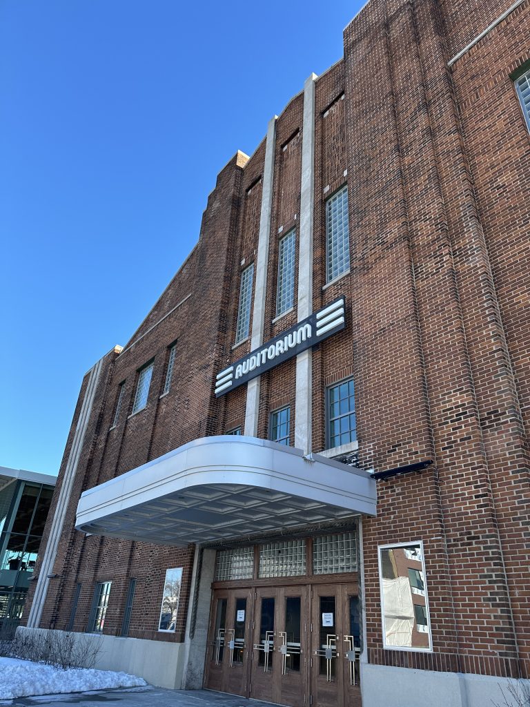 Verdun Auditorium arena hockey