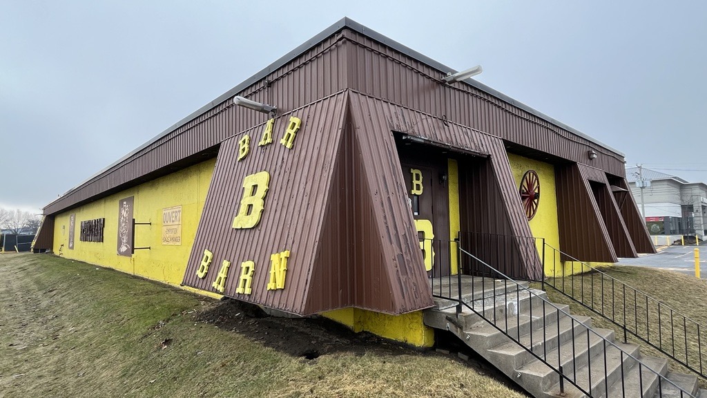 The entrance to Bar-B-Barn is seen