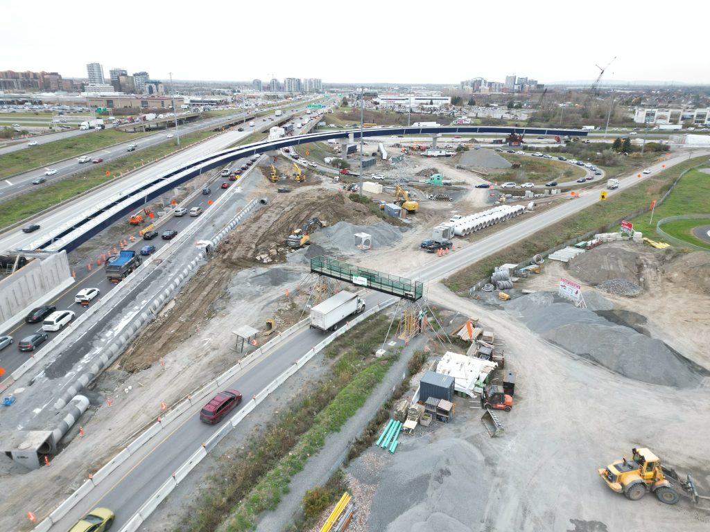 An aerial view of the A-440 and A-15 interchange in Laval is seen