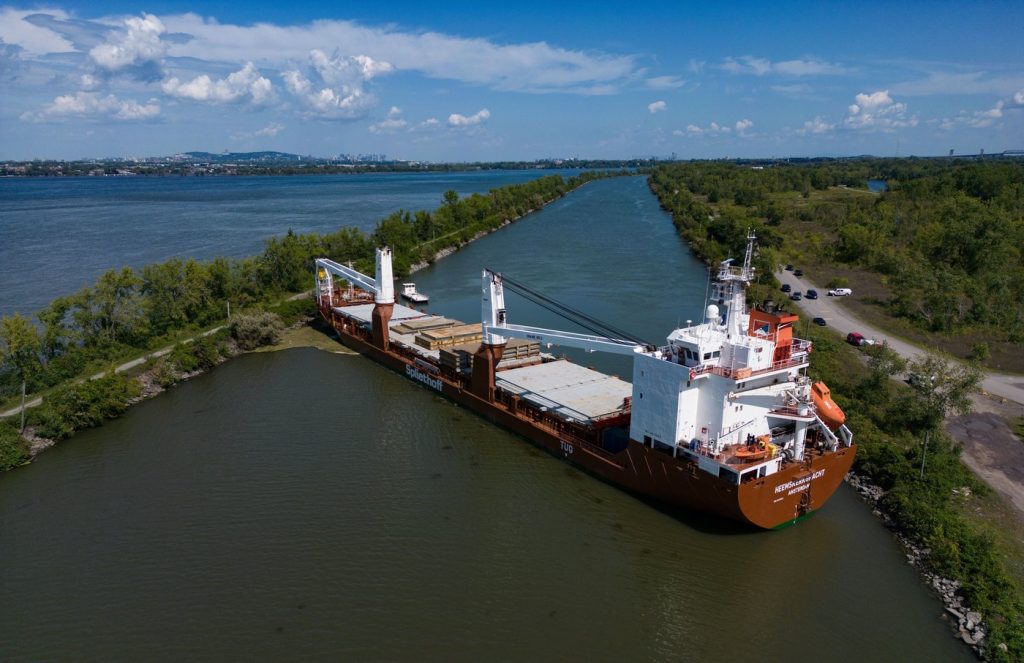 cargo ship stuck