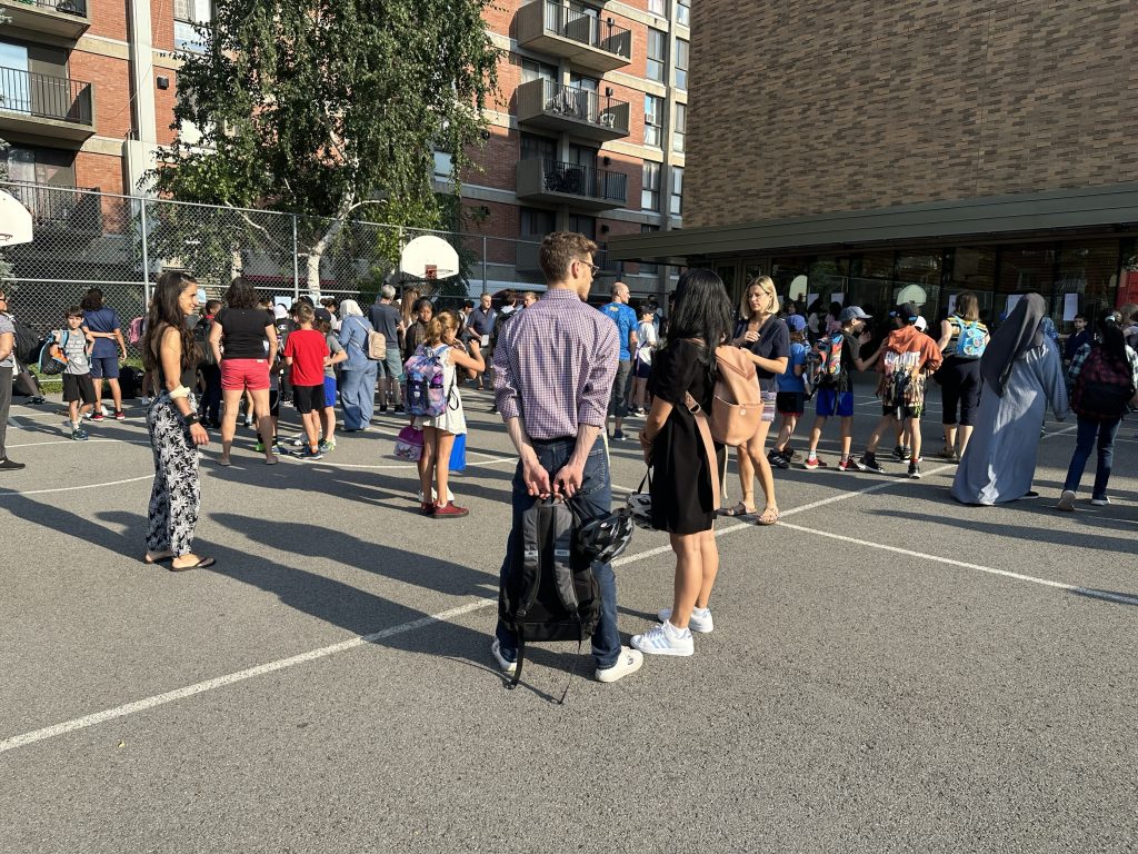 First day of school for students at École primaire Christ-Roi in Ahuntsic, part of the Centre de services scolaire de Montréal