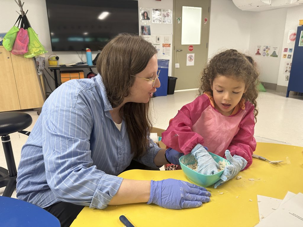 Summer camp in Montreal helps children with language disorder