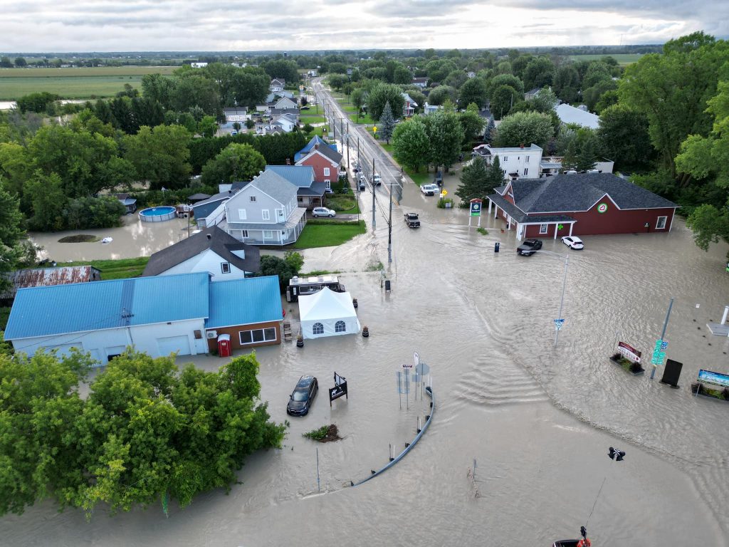 Municipalité d'Yamachiche flooding after remnants of Tropical Storm Debby