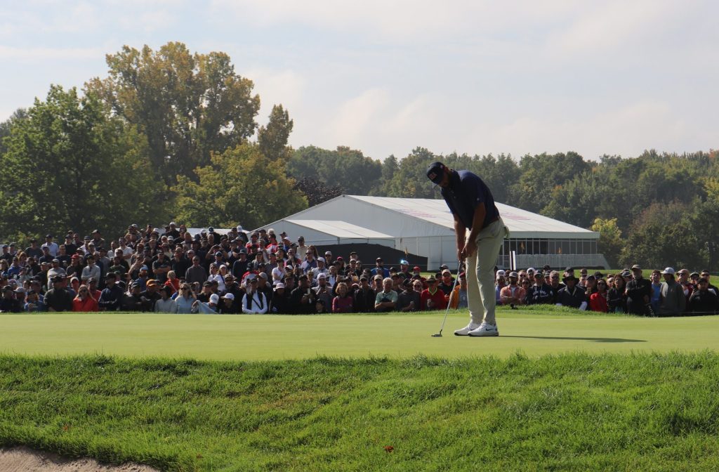 Presidents Cup round 3: Delayed by morning fog at Royal Montreal