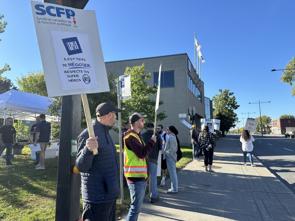 Port of Montreal dockworkers begin three-day strike Monday morning