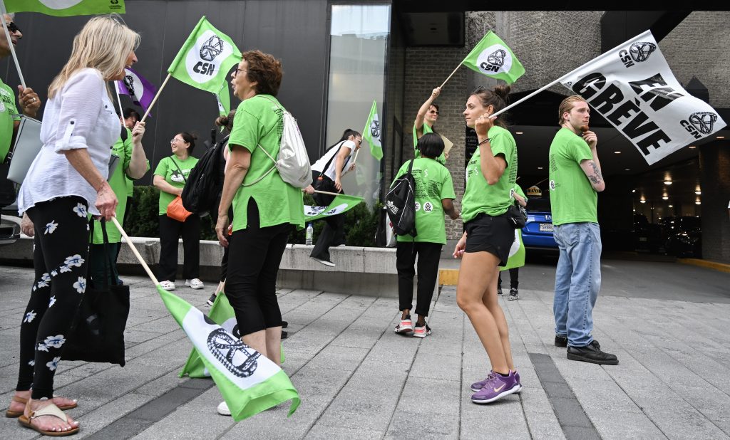 Hilton Laval hotel employees first in Quebec to reach contract deal