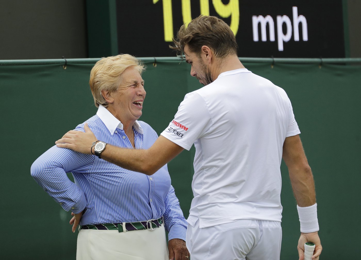 Wimbledon tennis tournament replaces line judges with AI technology in