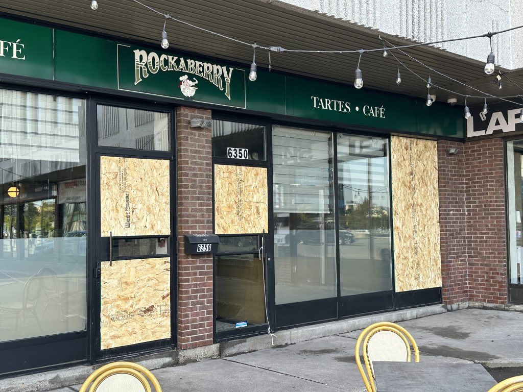 St-Leonard business hit by arson: Montreal police investigate