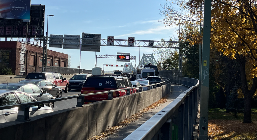 The Jacques Cartier Bridge is jammed up