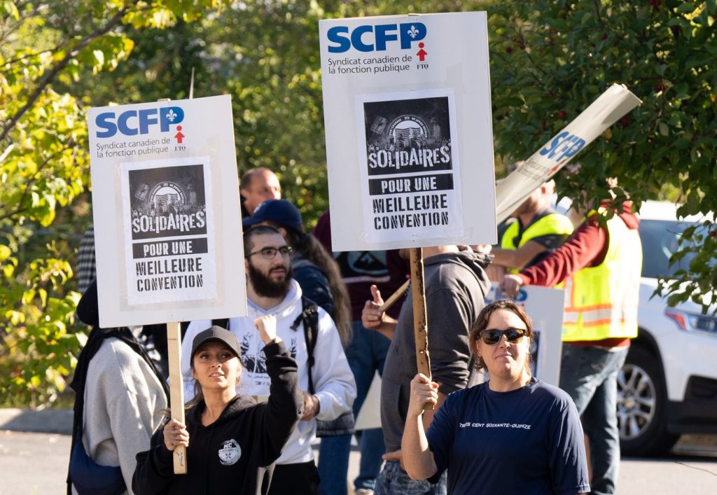 Montreal dock workers union to challenge minister's binding arbitration decision