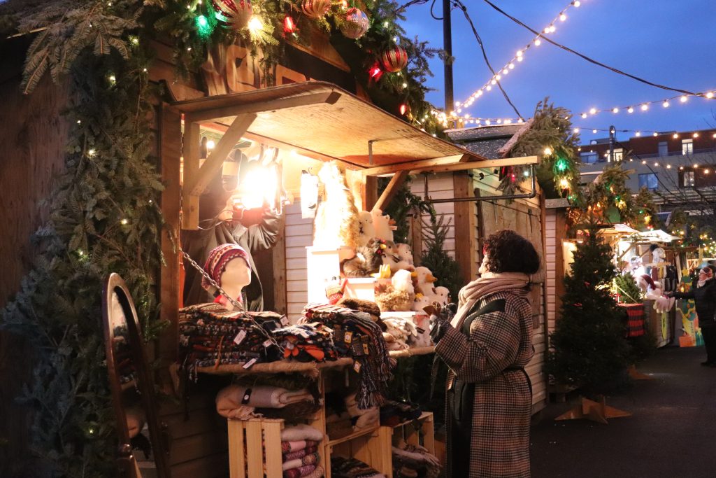 'Magical': Holiday cheer felt through Montreal as some Christmas markets now in full swing