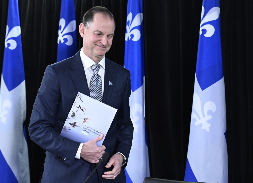 Quebec revises the tax credit for career extension: finance minister's economic update