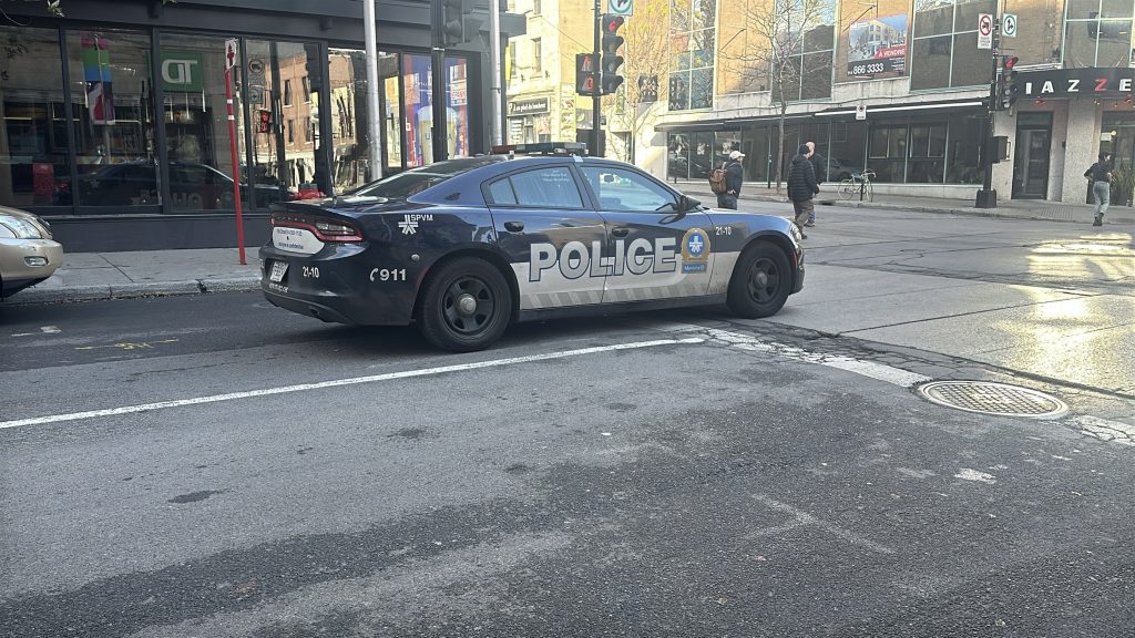 City of Montreal hires private security to patrol high-crime areas downtown