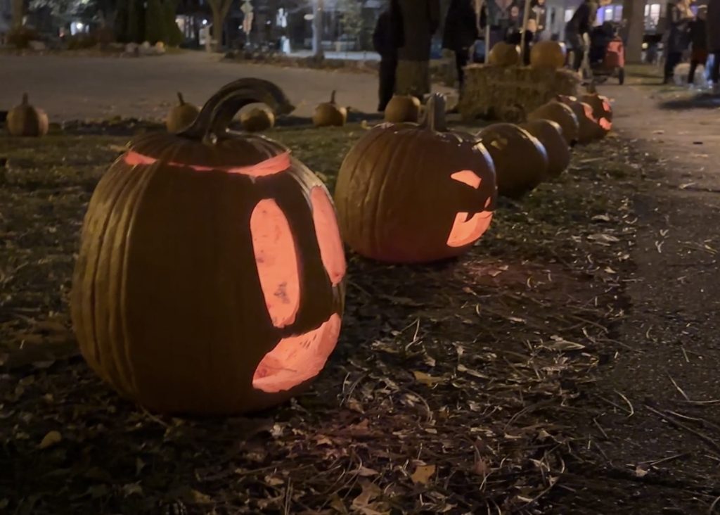 Jack-O'-Lanterns find new life at the pumpkin parade in Outremont