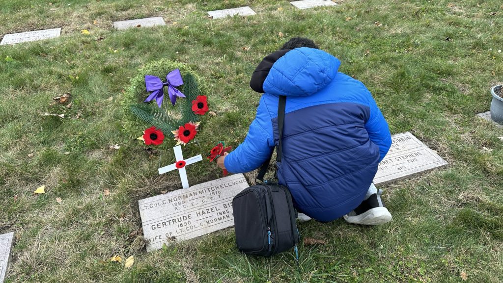 IN PHOTOS: No Stone Left Alone ceremony at Pointe-Claire military cemetery