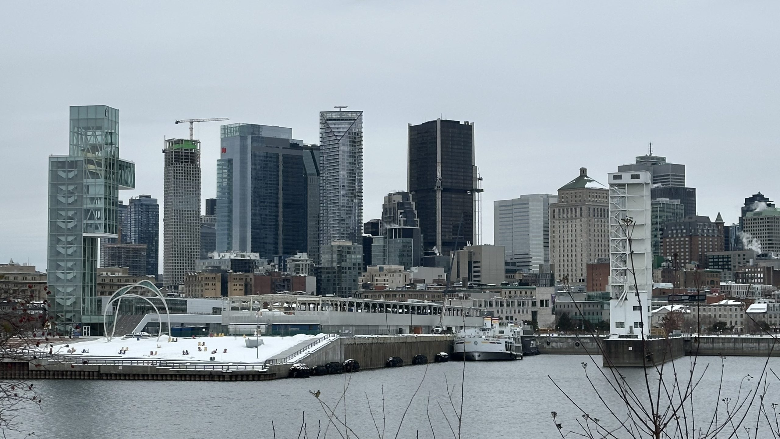 Montreal under special weather statement: freezing rain and snow coming