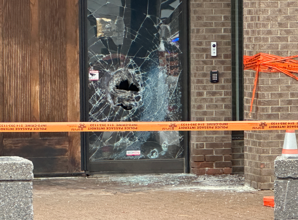 Congregation Beth Tikvah synagogue smashed door