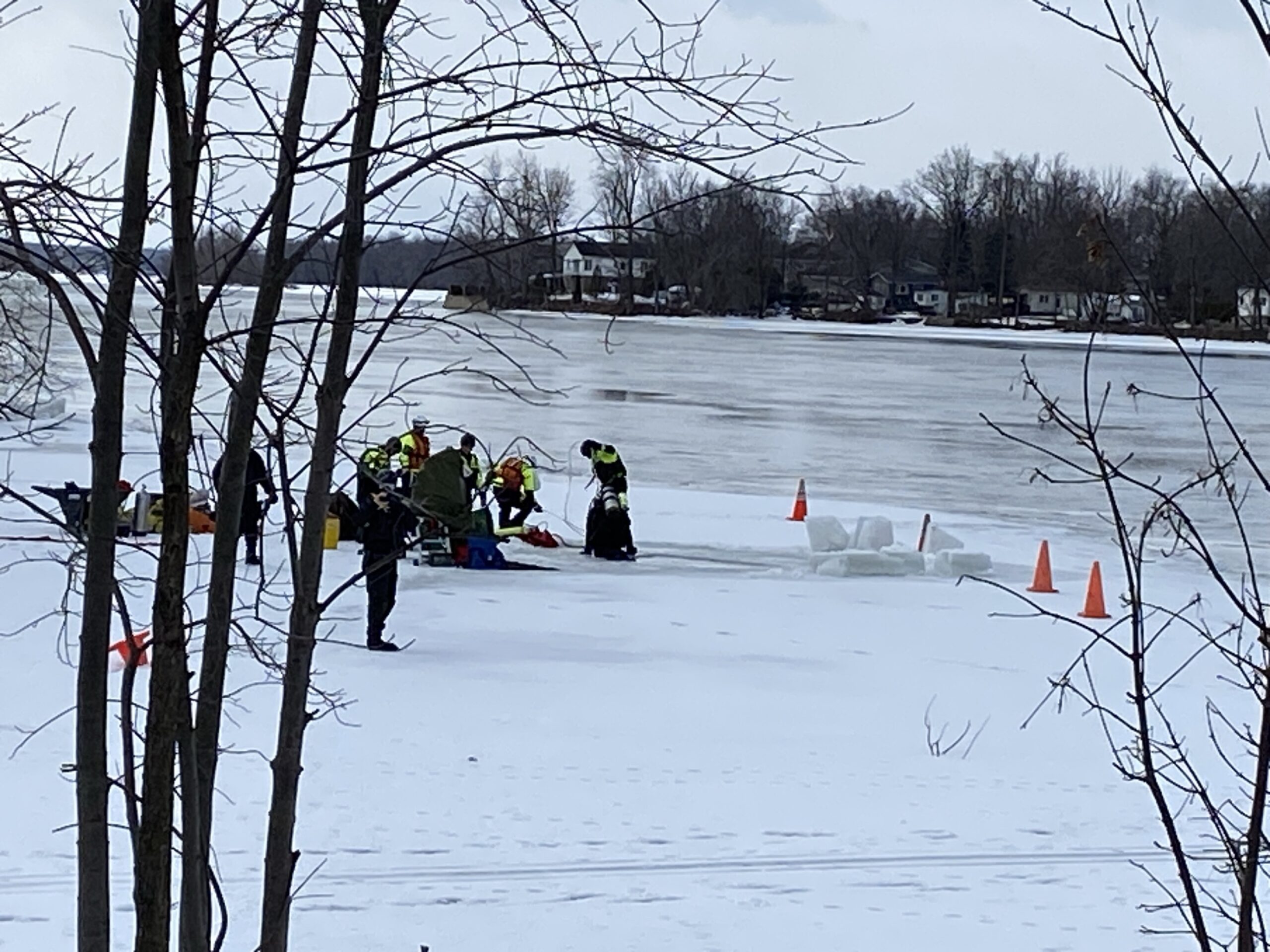 Search suspended for teen missing since Thursday after falling through ...