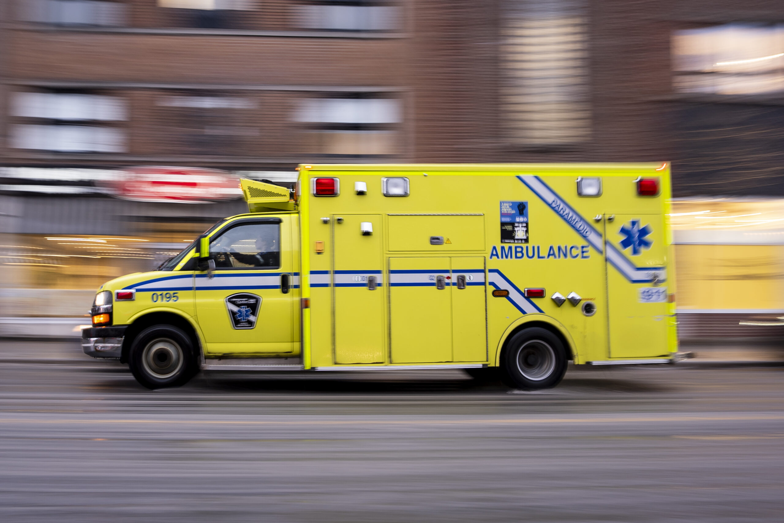 Labour Tribunal orders Quebec paramedics to maintain essential services