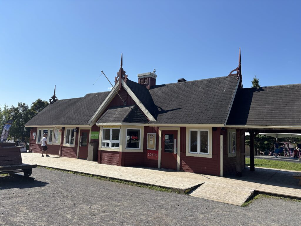 Pride flags vandalized in Val-David