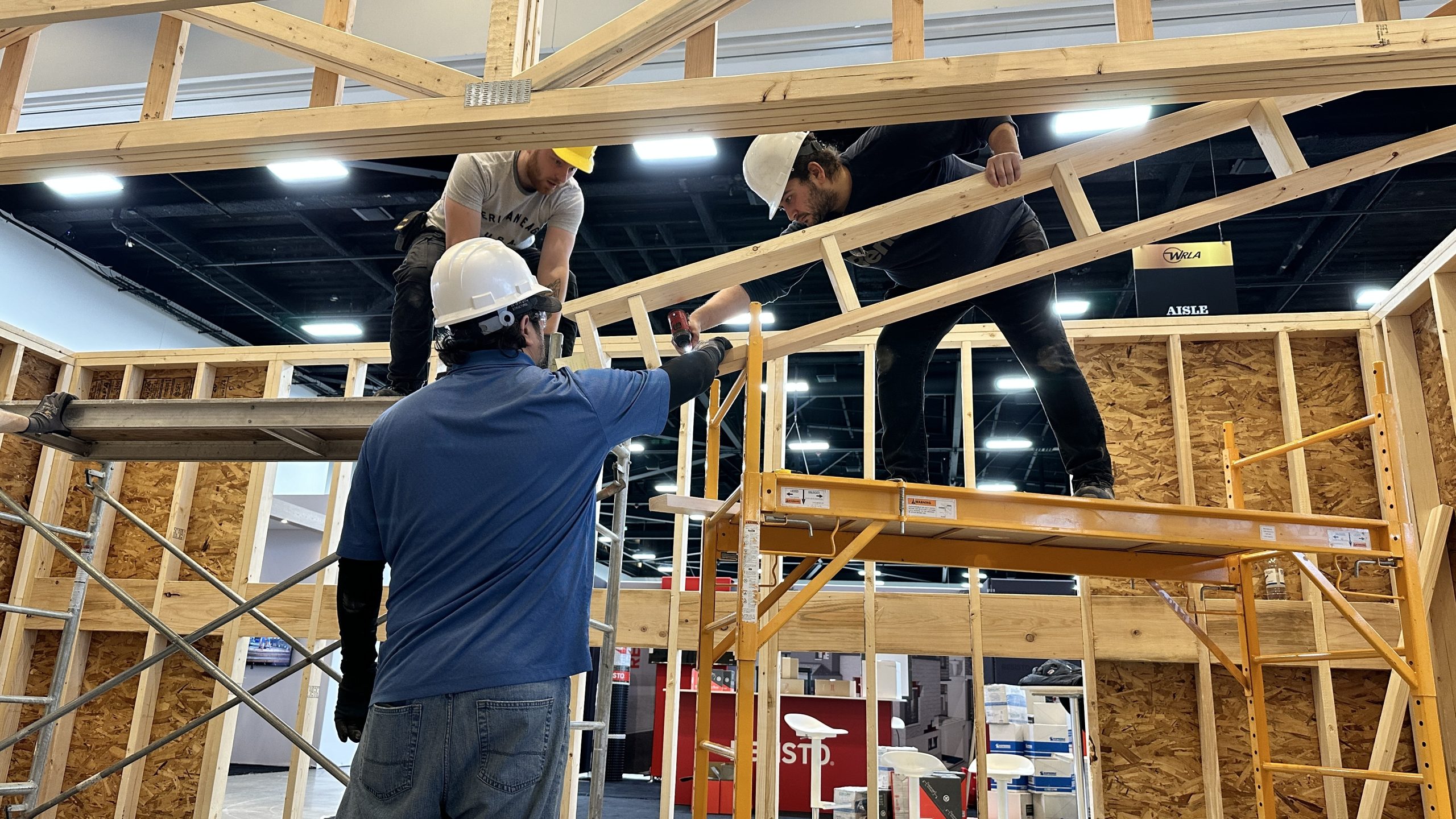 Canadian lumber industry thousands of unfilled jobs CityNews Montreal